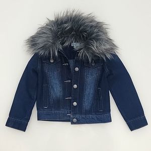 Splendid jean jacket with grey faux fur detachable collar